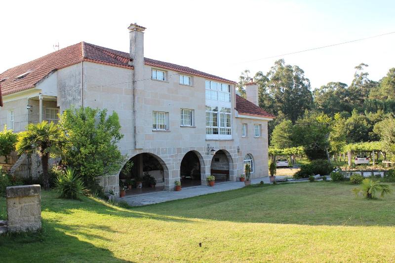 Os Areeiros Turismo Rural & Bodega