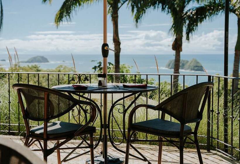 Parador Nature Resort And Spa