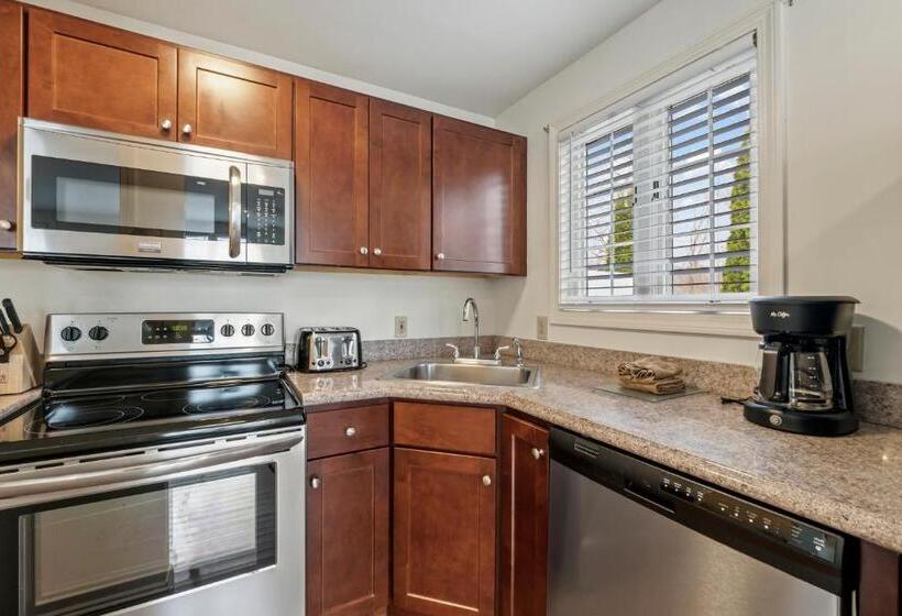 Pink Blossoms Resort