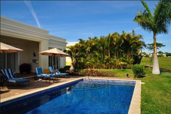 Pueblo Bonito Emerald Luxury Villas & Spa All Inclusive