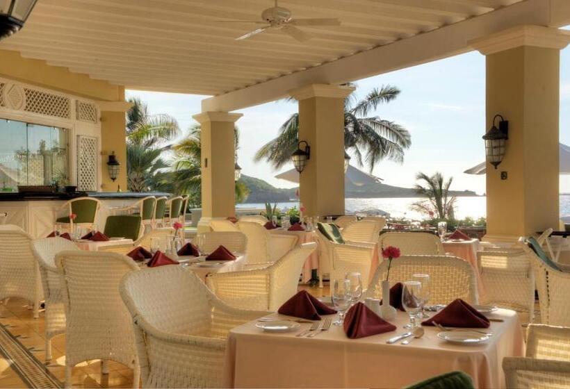 Pueblo Bonito Emerald Luxury Villas & Spa All Inclusive