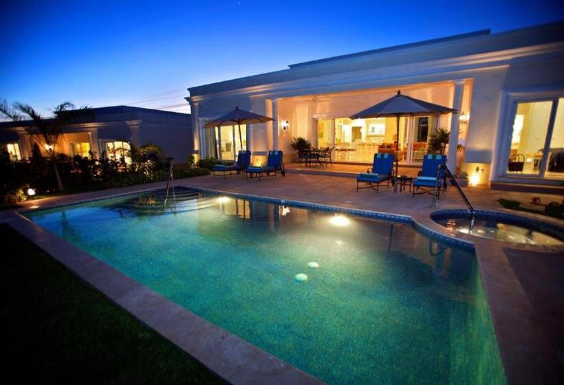 Pueblo Bonito Emerald Luxury Villas & Spa All Inclusive