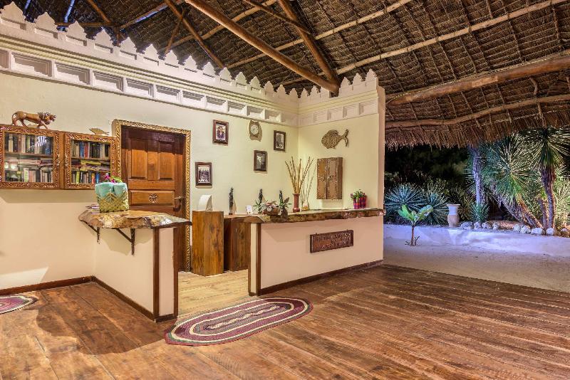 استراحتگاه Hakuna Majiwe Beach Lodge