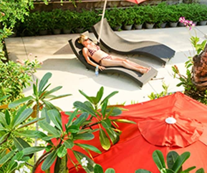 Surintra Boutique Resort