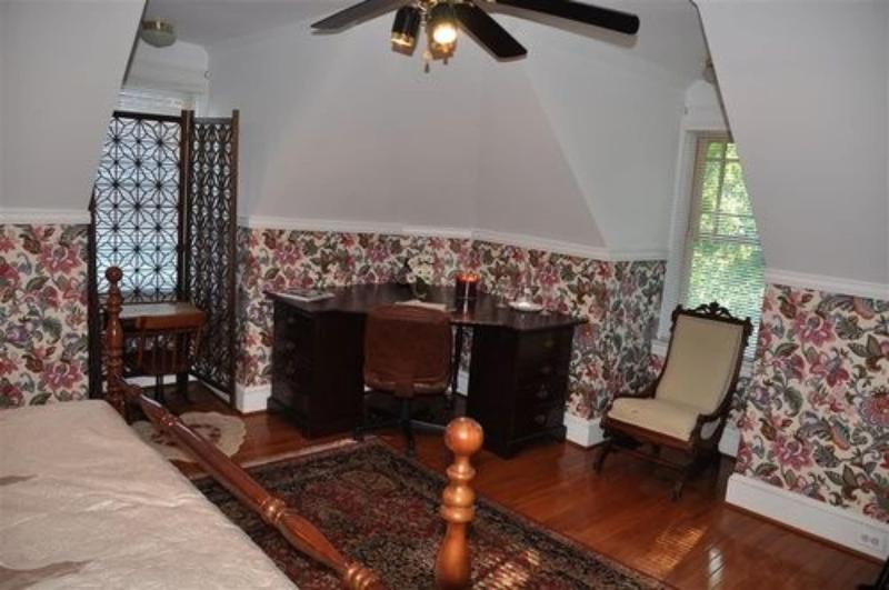 Wayne Bed & Breakfast Inn