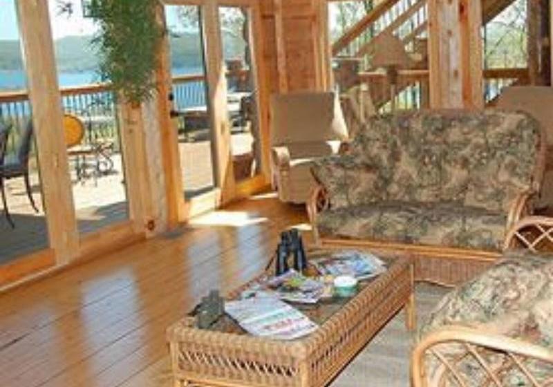 White River Lodge Bed And Breakfast