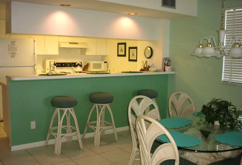 Apollo On The Beach Resort