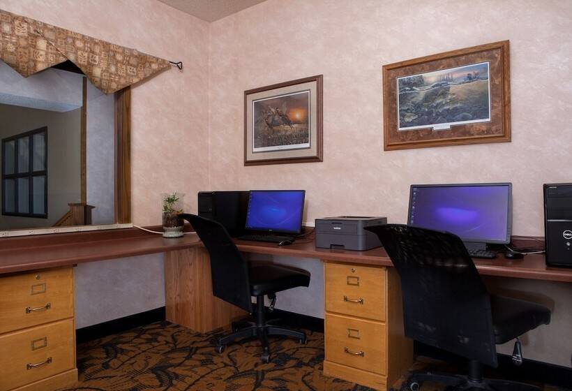 Arrowwood Resort At Cedar Shore