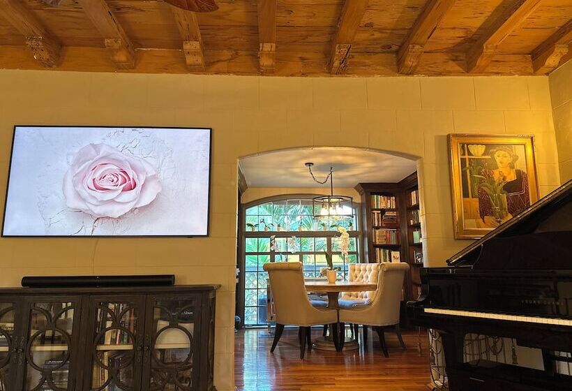 مبيت وإفطار Casa Grandview Inn