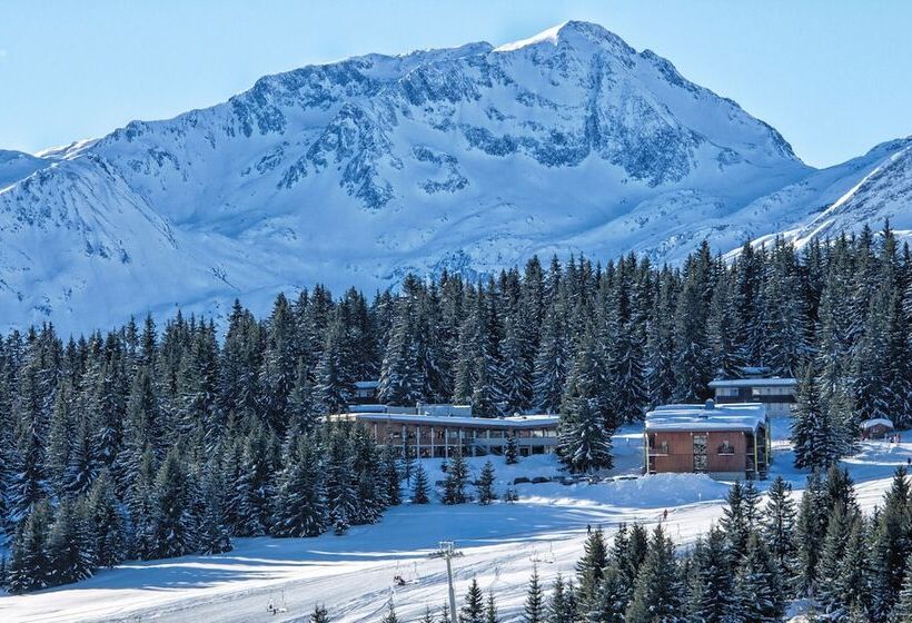 Belambra Clubs Les Saisies   Les Embrunes   Ski Pass Included