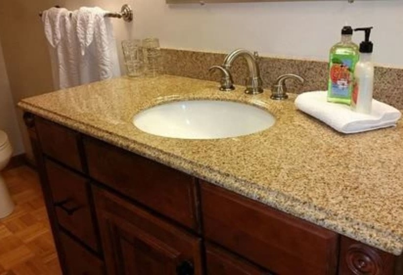 Blue Ridge Manor B&b