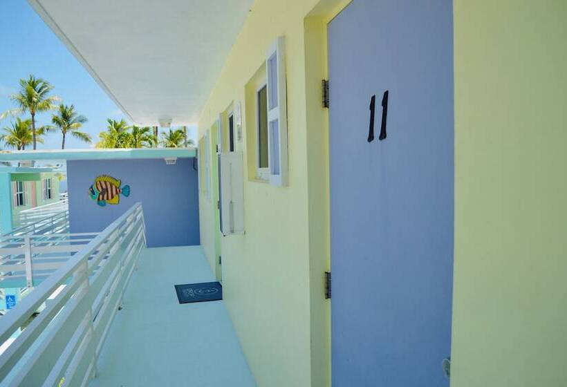 Drop Anchor Resort & Marina