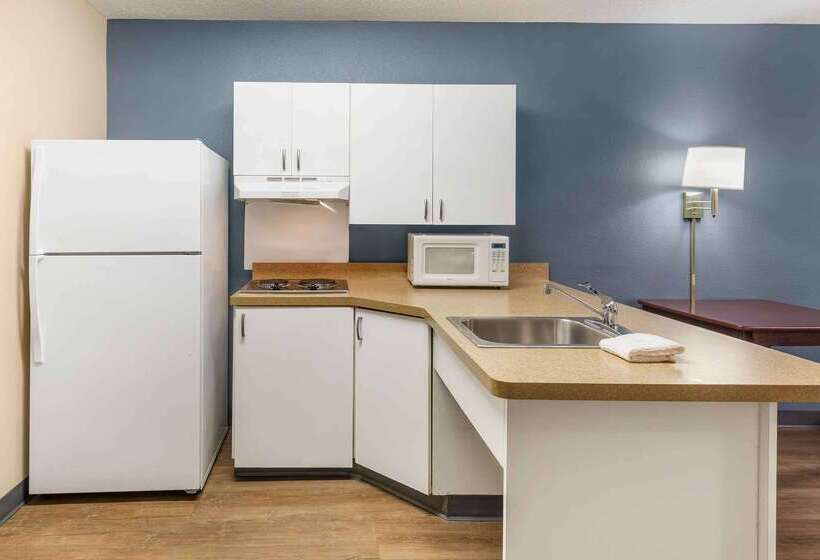 Extended Stay America Suites Memphis Germantown West