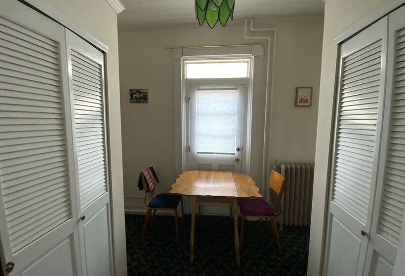 Fort Place Bed & Breakfast