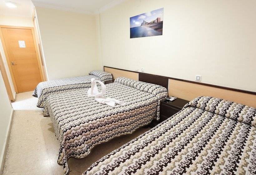 Hostal La Campana