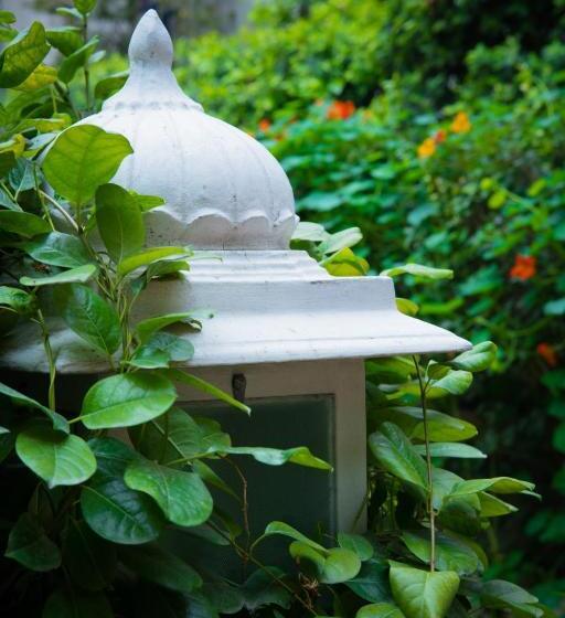 ホテル Arya Niwas