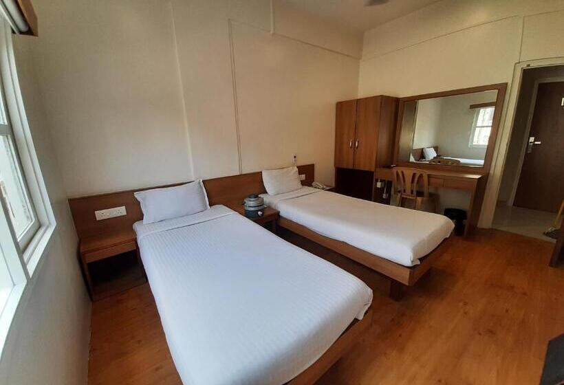 酒店 Bhooshan Sivajinagar