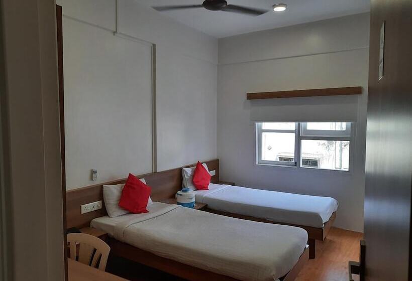 酒店 Bhooshan Sivajinagar