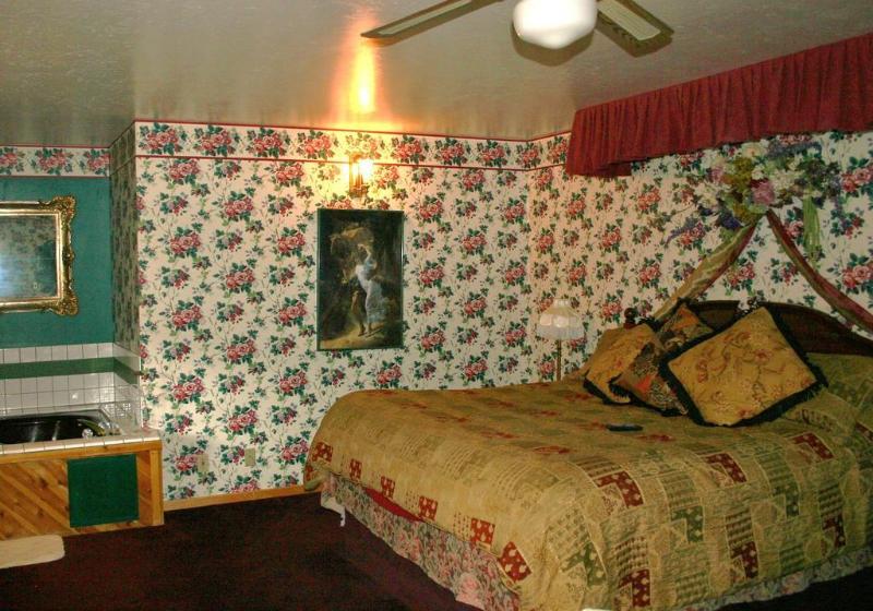 酒店 Black Forest Lodge