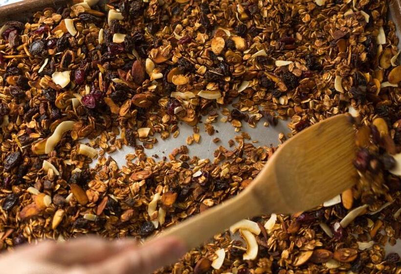 Отель Brass Lantern Inn