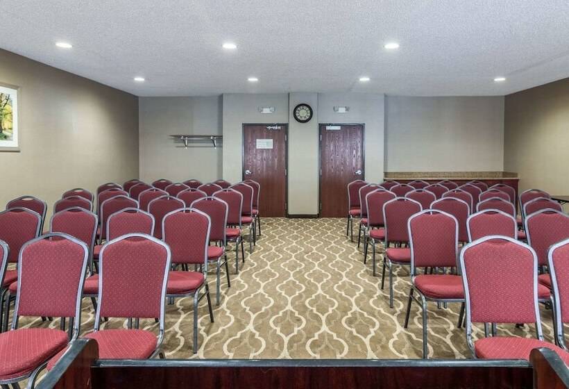 فندق Comfort Suites Southfield Detroit