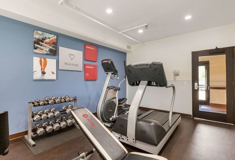 فندق Comfort Suites Southfield Detroit