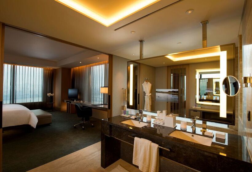 Отель Conrad Seoul