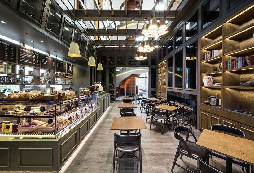 Отель Conrad Seoul