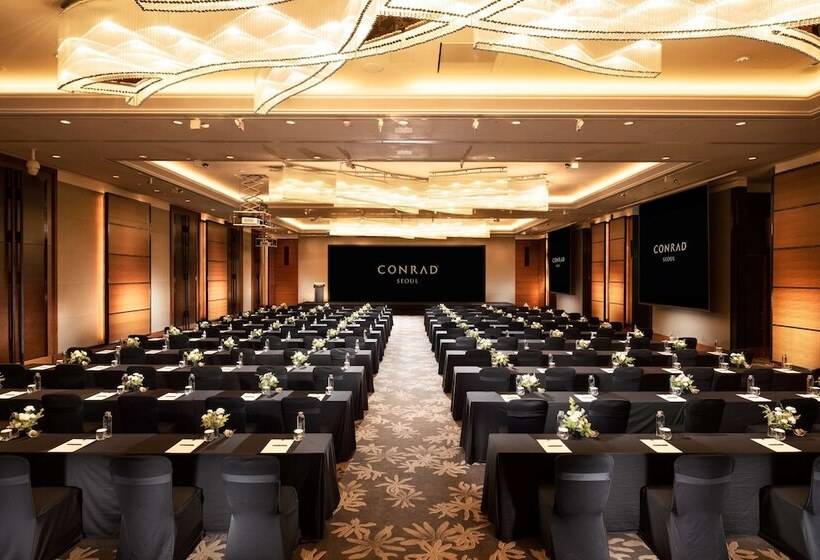 Отель Conrad Seoul