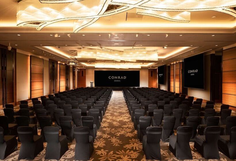 Отель Conrad Seoul