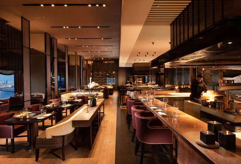 Отель Conrad Seoul