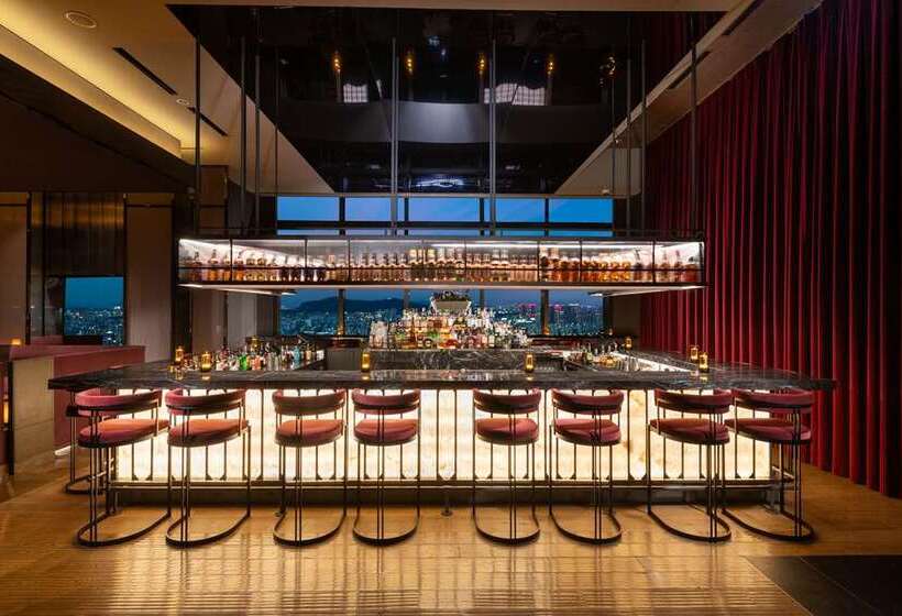 Отель Conrad Seoul