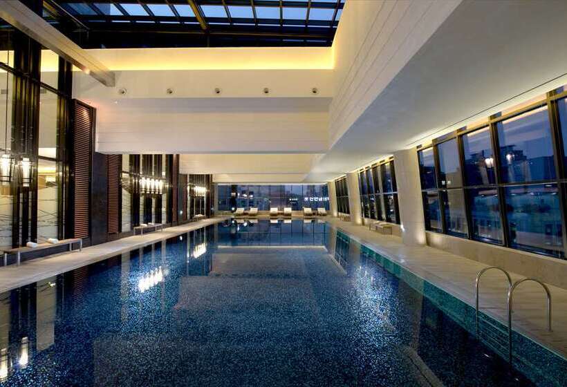 Отель Conrad Seoul