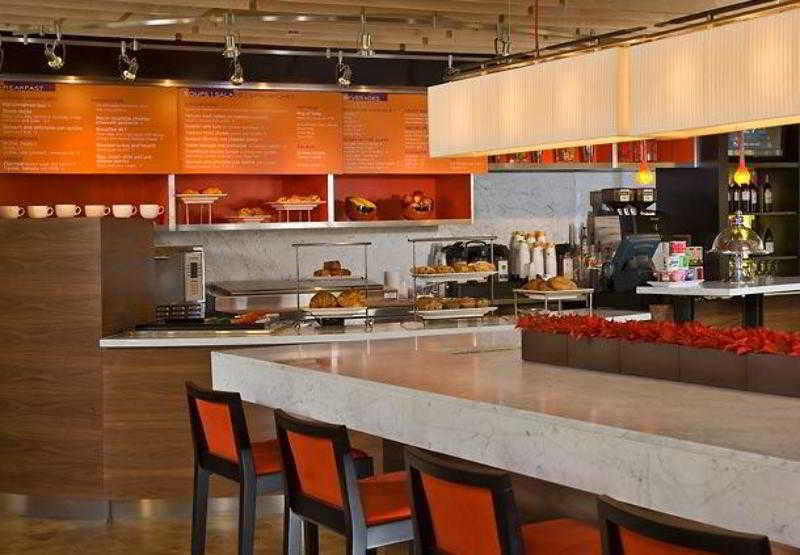 فندق Courtyard By Marriott San Diego Oceanside