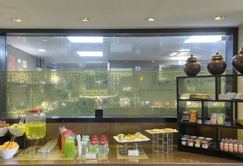 酒店 Davanam Sarovar Portico Suites Bengaluru