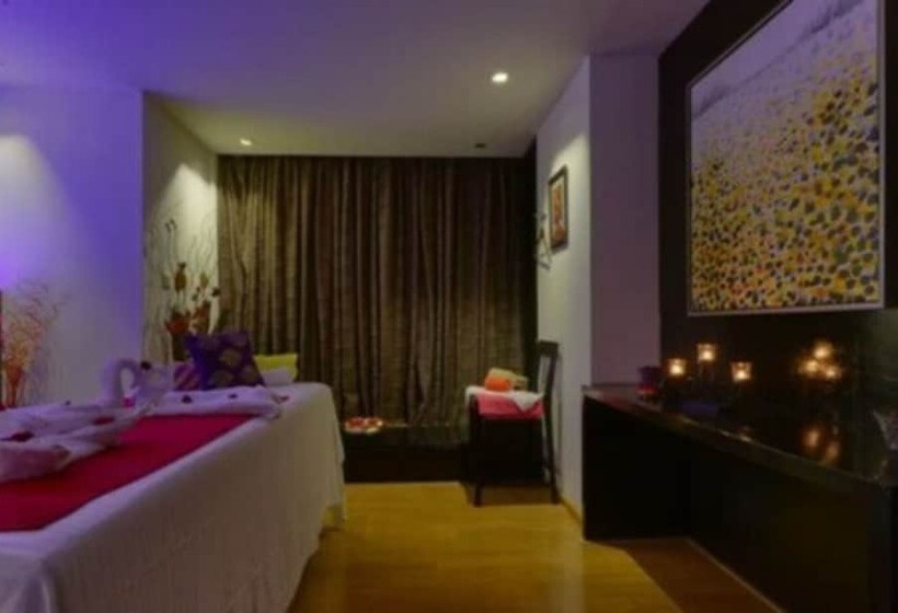 فندق Davanam Sarovar Portico Suites Bengaluru