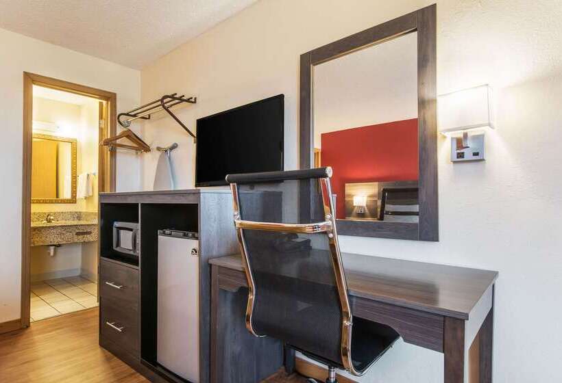 فندق Econo Lodge