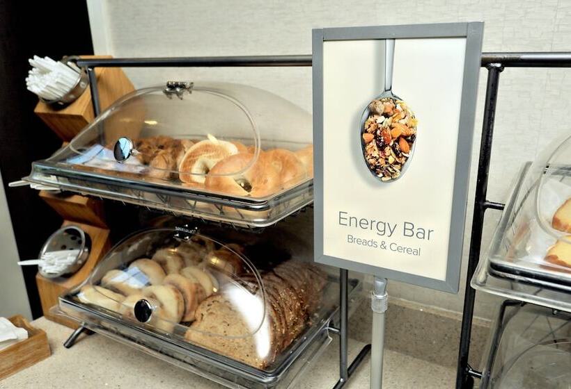 Отель Fairfield Inn & Suites By Marriott Harrisburg West/new Cumberland