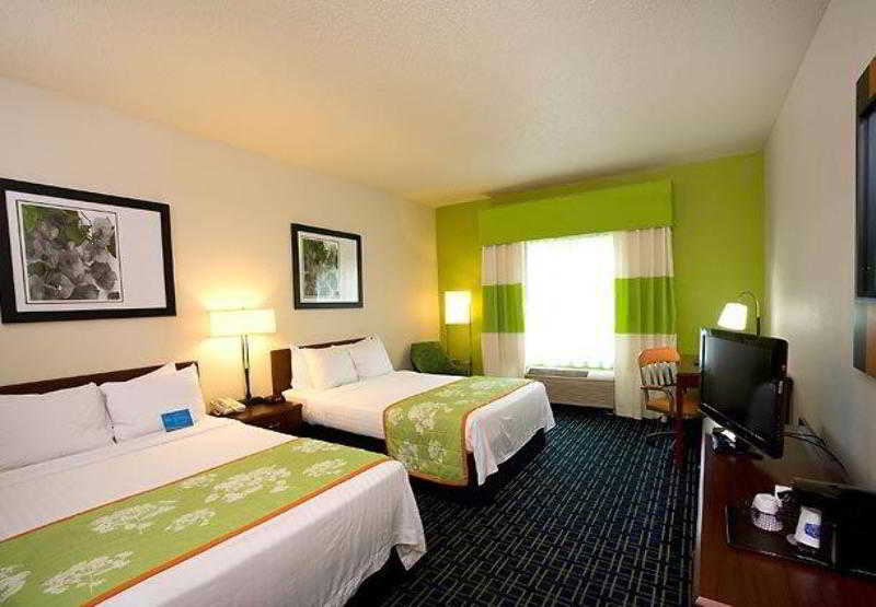 酒店 Fairfield Inn & Suites Traverse City