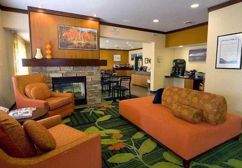 酒店 Fairfield Inn & Suites Traverse City
