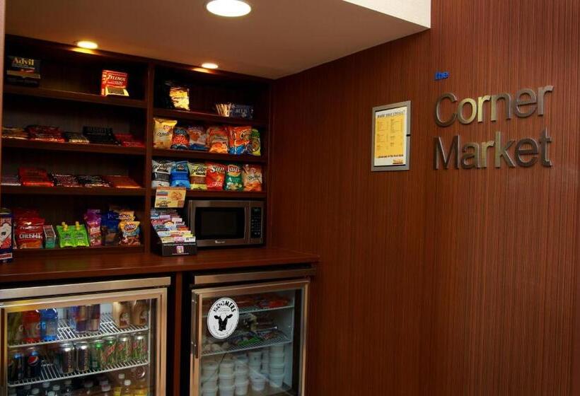 酒店 Fairfield Inn & Suites Traverse City