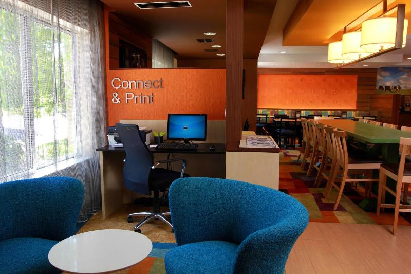 酒店 Fairfield Inn & Suites Traverse City