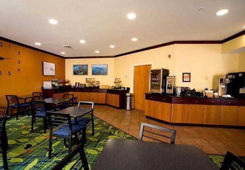 酒店 Fairfield Inn & Suites Traverse City