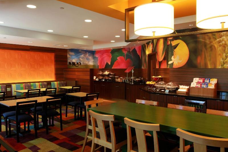 酒店 Fairfield Inn & Suites Traverse City