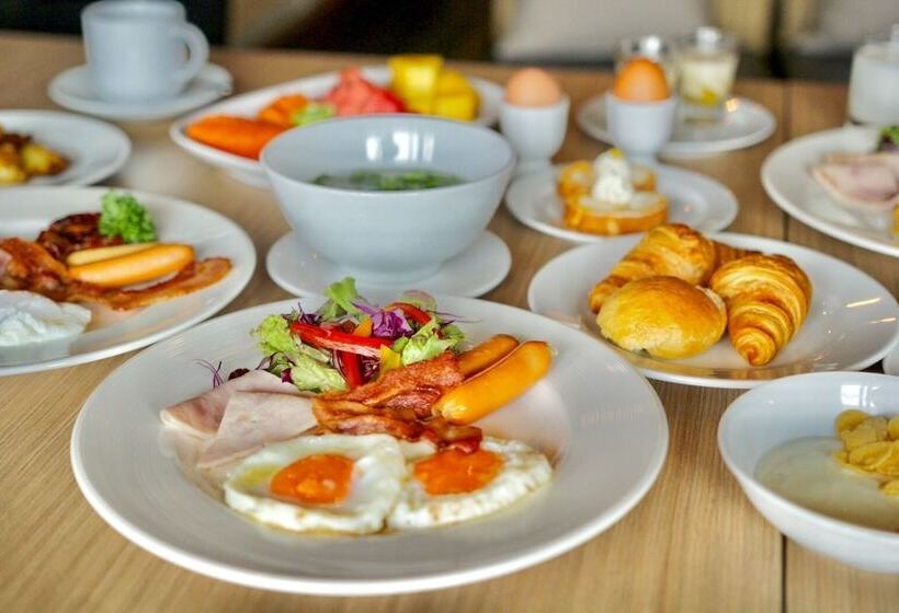 בית מלון כפרי G Hua Hin Resort & Mall