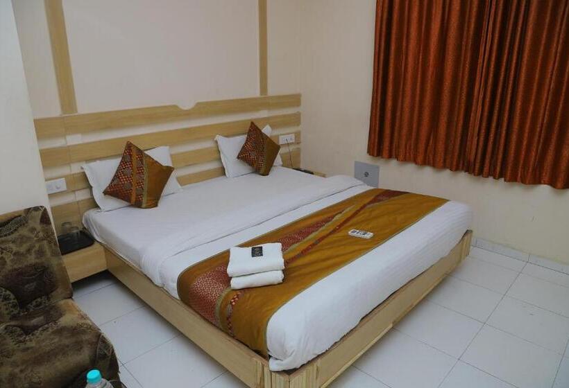 Отель Grand Tower