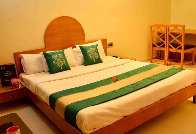 Отель Grand Tower