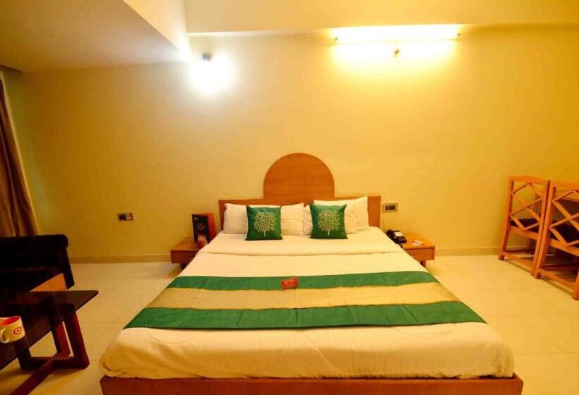 Отель Grand Tower