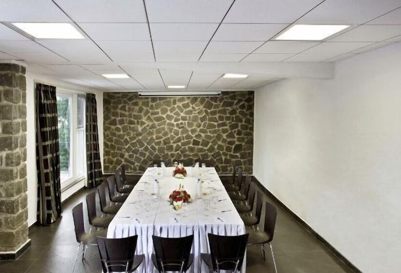 Great Trails Yercaud By Grt Hotels