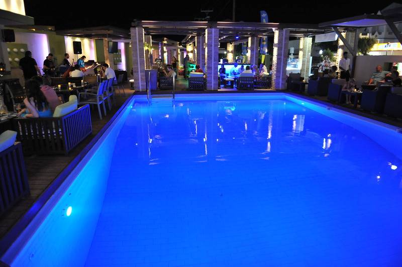 فندق Heleni Beach